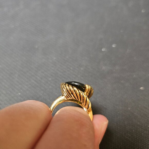 NWT Lia Sophia Envy Ring Size 9 - Picture 2 of 3